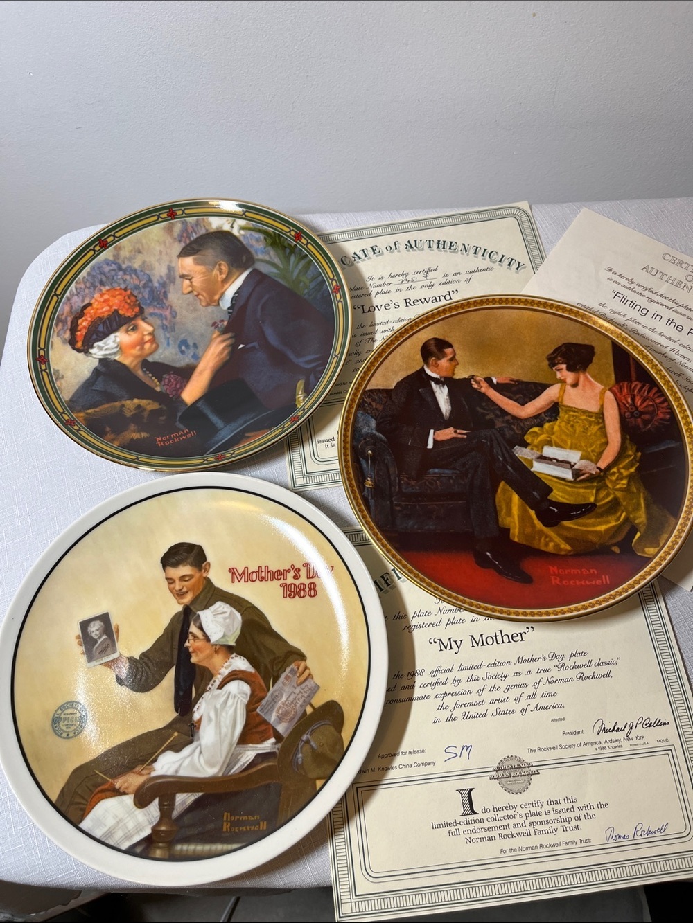 NORMAN ROCKWELL Set of 3 Decorative Vintage Collector Plates. Original boxes